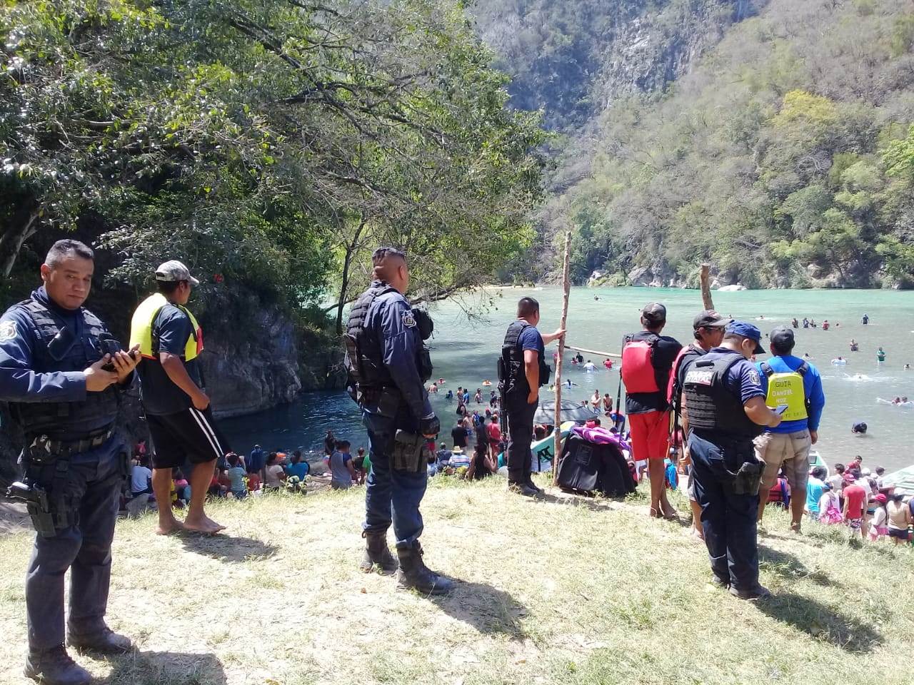 policia1.jpg