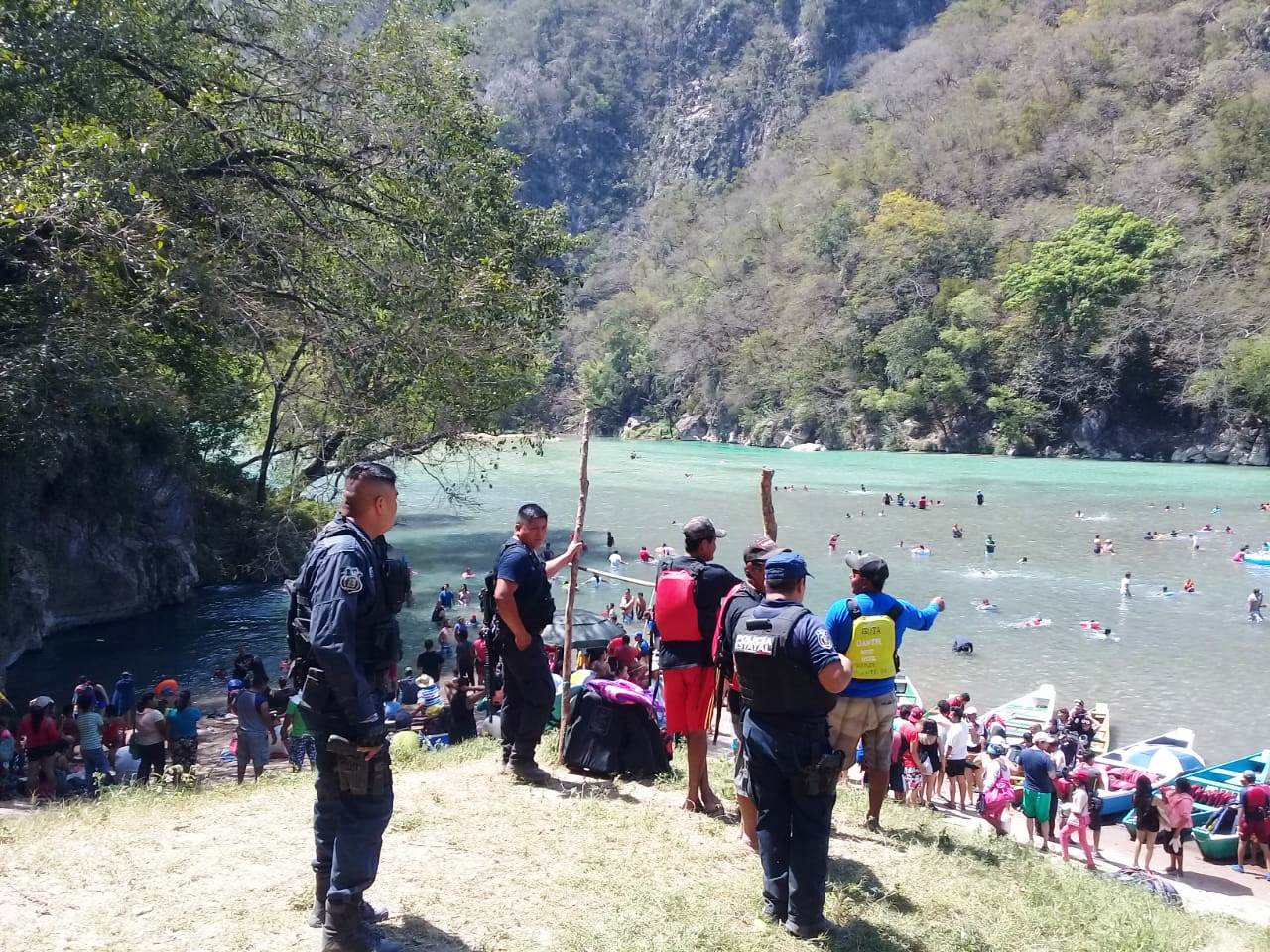 policia10.jpg