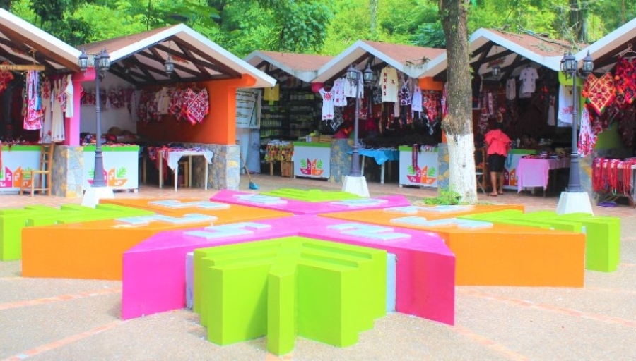 Aquismón, Mercado artesanal