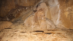 Cueva linda